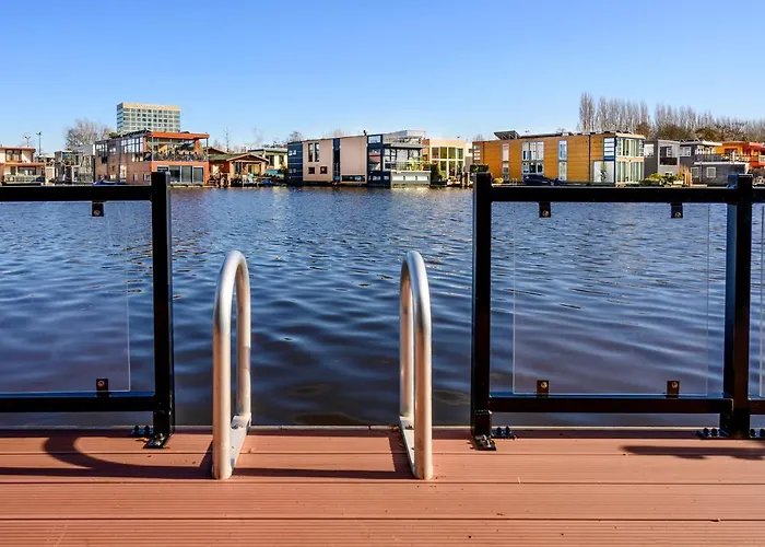 Houseboat Studio With Canalview And Free Bikes
